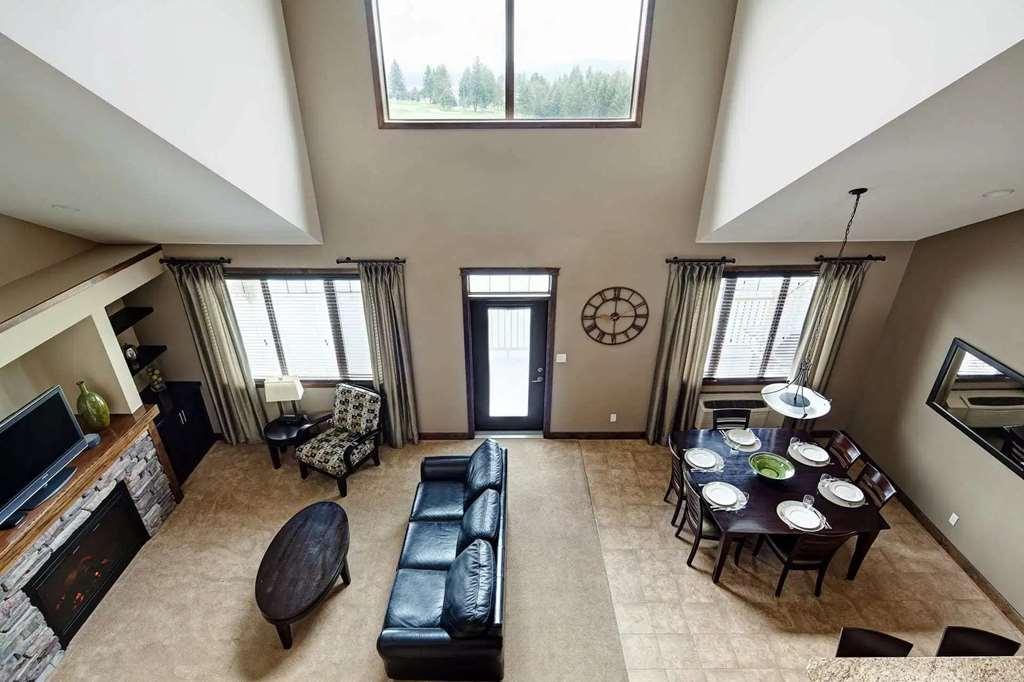 Bighorn Meadows Resort Рейдиум-Хот-Спрингс Номер фото